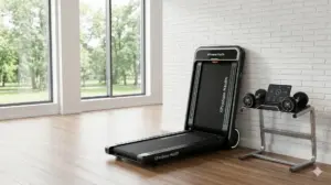 Banda de alergat pliabila si accesorii fitness pentru antrenamente eficiente la domiciliu